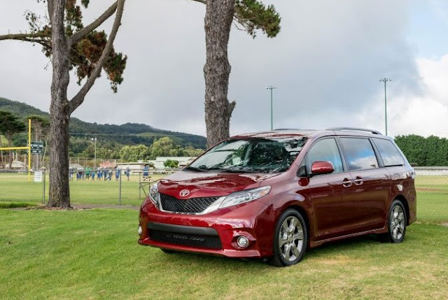 2018 First Drive - Toyota Sienna