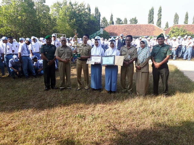 SMAN 1 Gringsing Raih Juara 