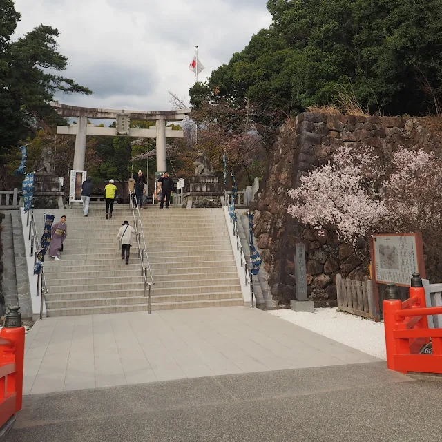 甲府　武田神社