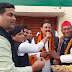 मैनपुरी की जीत पर गाजीपुर में जश्न, सपा विधायक ने आतिशबाजी कर बांटी मिठाईयां