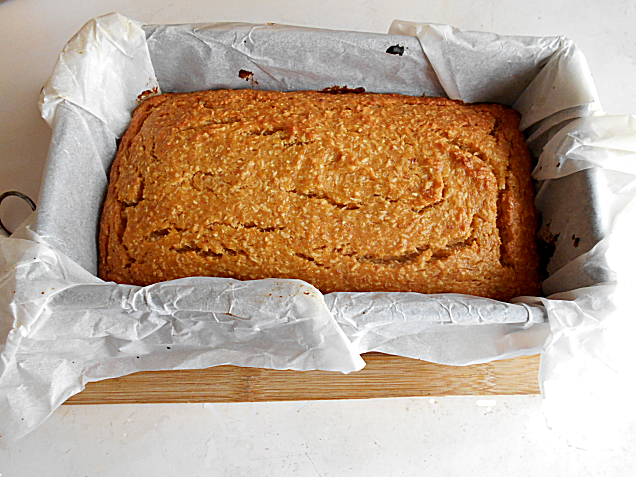 bolo de coco  alperce e calda sem acucar