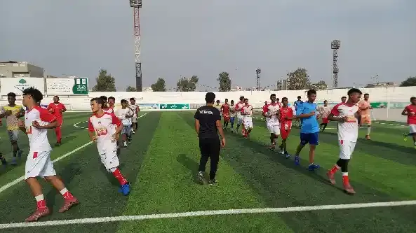 فريق أهلي الحديدة للفئات العمرية يعود للتدريب بعد إجازة العيد بحماسة عالية .