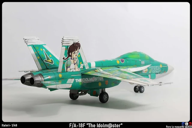 Mise sur roues du F/A 18 Idolmaster