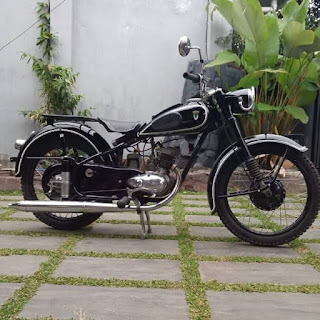 Dijual Koleksi Motor Antik DKW Kesayangan Bos Besar