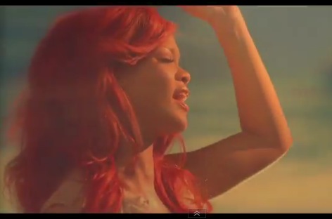 california king bed rihanna. of applause to Rihanna for