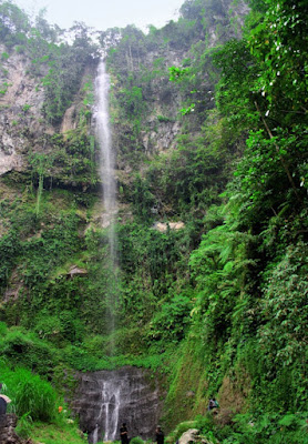 akcayatour, Air Terjun Kali Pancur, Travel Malang Semarang, Travel Semarang Malang