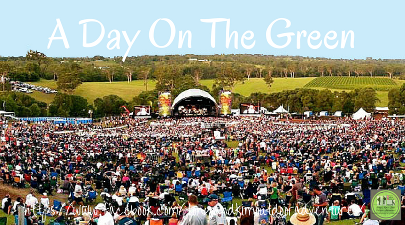 PICNIC AT THE DAY ON THE GREEN, SIRROMET  WINES. QUEENSLAND