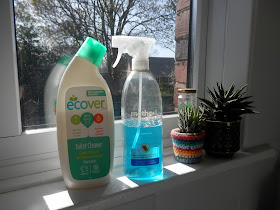 What happened when I tried to have a Plastic free Friday. By UK eco blogger secondhandsusie.blogspot.com #plasticfreefriday #plasticfree #friendsoftheearth #zerowaste 