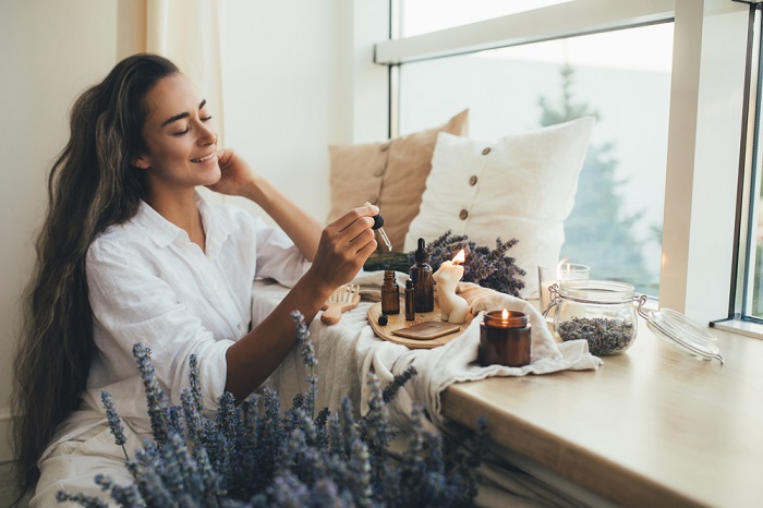 Aromatherapy to Create a Stress-Free Environment at Home