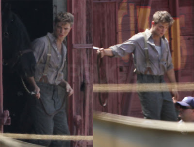 New Pictures of Robert Pattinson Filming Water For Elephants — Hot and Dirty! 