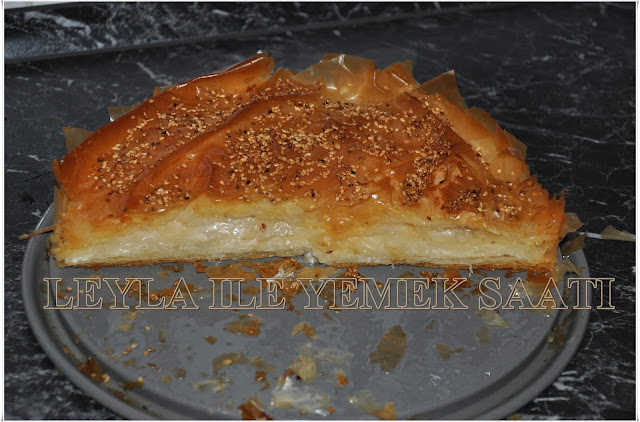 baklava yufkasindan peynirli borek 4