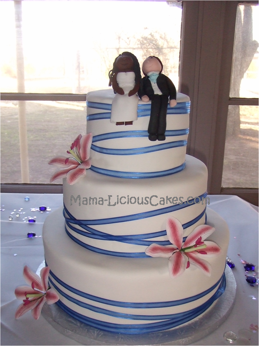 Bride and Groom Wedding Cake