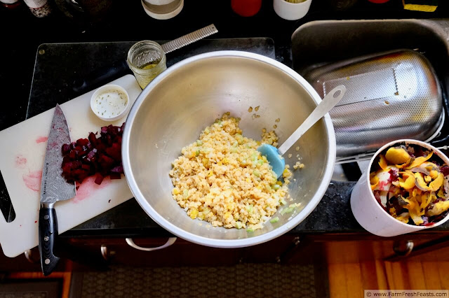 image of how to make beet and lentil salad, adding the red beets last.