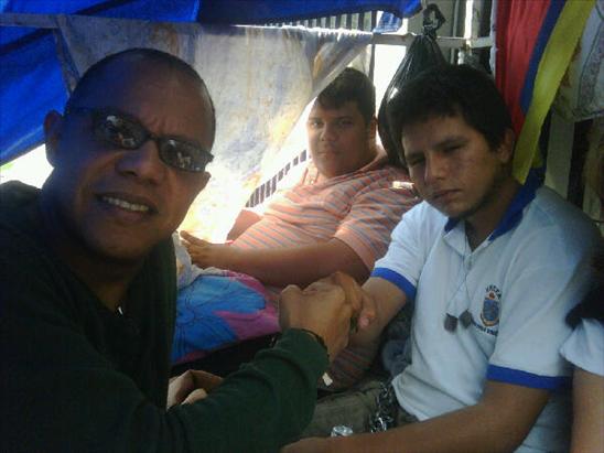 Estudiante David Pernía continúa encadenado en la UNEFA - Táchira