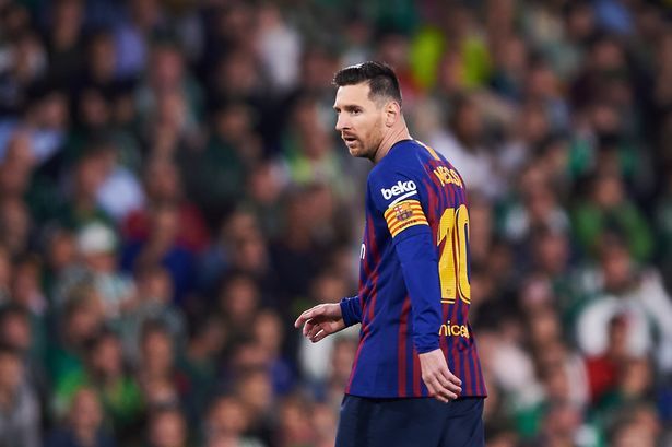 Messi Masih Belum Kembali Gabung Barcelona Karena Cedera