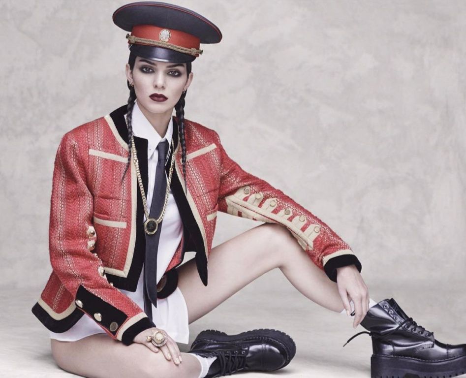 hot model Kendall Jenner sexy photo shoot for Vogue magazine Japan