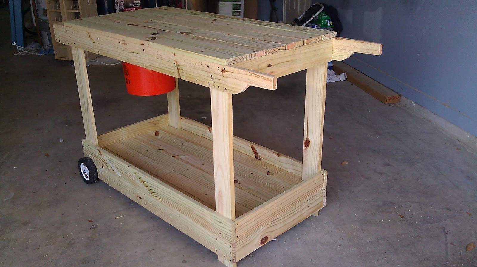 Image 25 of Portable Potting Bench