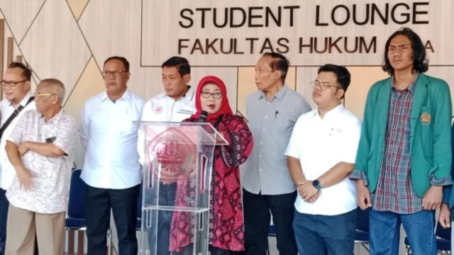 Gaungkan Petisi Kritik Jokowi Dari Lampung, Guru Besar Unila: Tuan Kami Rakyat Indonesia!