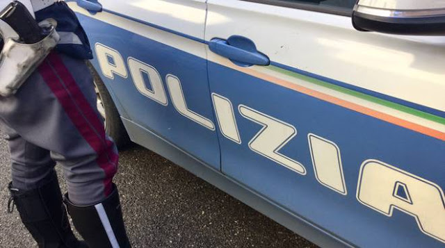 Apricena, tenta di corrompere Agenti di Polizia Stradale per evitare sanzioni al Codice della Strada: arrestato trentaquattrenne Georgiano