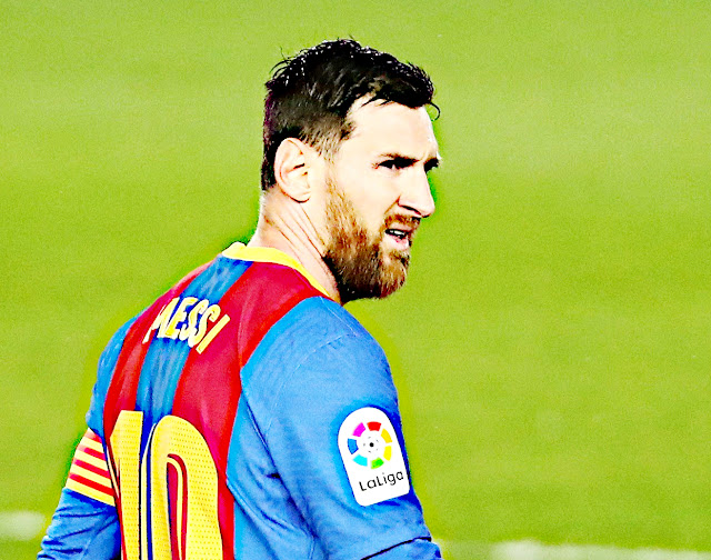 Penalti Messi di Laga Real Madrid vs Barcelona Tuai Kontroversi.lelemuku.com.jpg