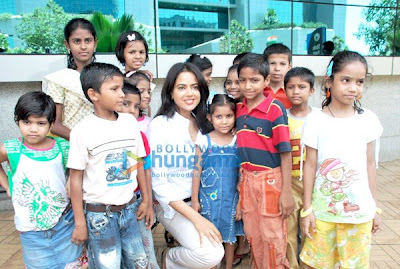 Sameera Reddy at Dreams Home NGO children's event image