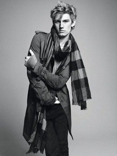 Alex Pettyfer Alexander