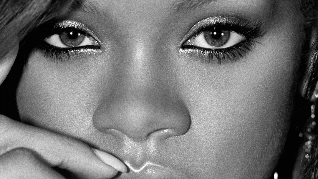 Rihanna HD Wallpaper