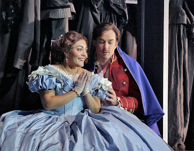 Stephen Costello & Ailyn Pérez  in 'Roméo et Juliette' (c) Ken Howard for Santa Fe Opera, 2016