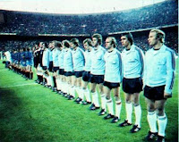 SELECCIÓN DE LA REPÚBLICA FEDERAL DE ALEMANIA. Temporada 1975-76. Beckenbauer, Maier, Schwarzenbeck, Wimmer, Hölzenbein, Worm, Dietz, Bonhof, Beer, Danner, Vogts. SELECCIÓN DE ESPAÑA 1 SELECCIÓN DE ALEMANIA FEDERAL 1. 24/04/1976. V Copa de Europa de Selecciones Nacionales Yugoslavia 1976, cuartos de final, partido de ida. Madrid, España, estadio Vicente Calderón. GOLES: 1-0: 20’, Santillana. 1-1: 60’, Beer.