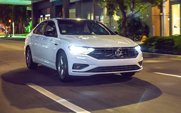 VW Jetta, Taos e Tiguan: produção no México será retomada na próxima semana