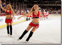 chicago_blackhawks_ice_crew-07