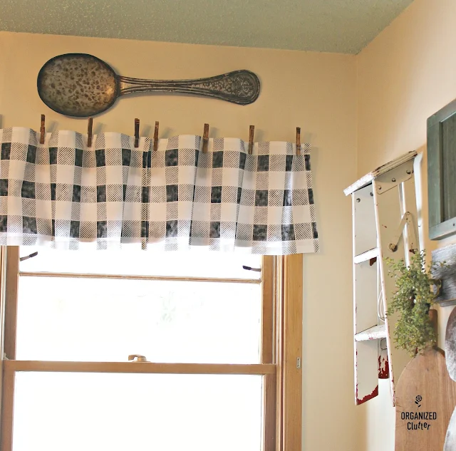 Buffalo Check Stenciled Flour Sack Dish Towel Valances #oldsignstencils #stencil #buffalocheck #farmhousekitchen