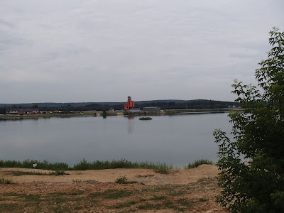 Susza, leśne poziomki, wycieczka do Mostów