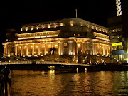 Fullerton Hotel Singapore (fullerton hotel in singapore at night modery)