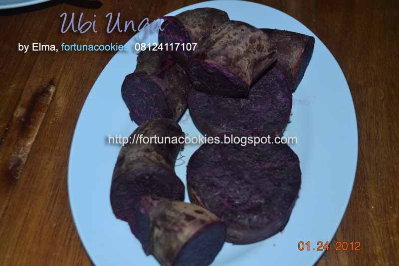 FORTUNA COOKIES: Brownies Ubi Ungu