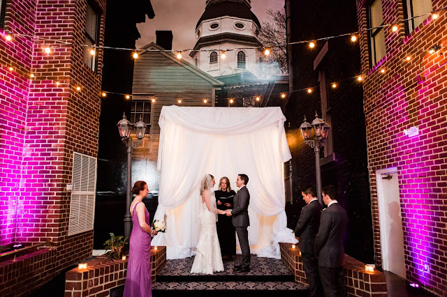 Governor Calvert House Wedding | Photos by Heather Ryan Photography