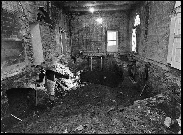 1902 White House reconstruction discovery of an icehouse originally constructed under Thomas Jefferson.