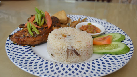 Menemukan Kenikmatan Di Rumah Soto Pontianak