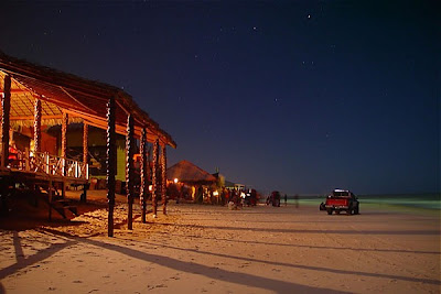 Fotos de Canoa Quebrada a noite