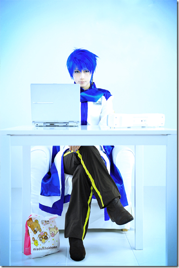 vocaloid cosplay - kaito 5 by reika