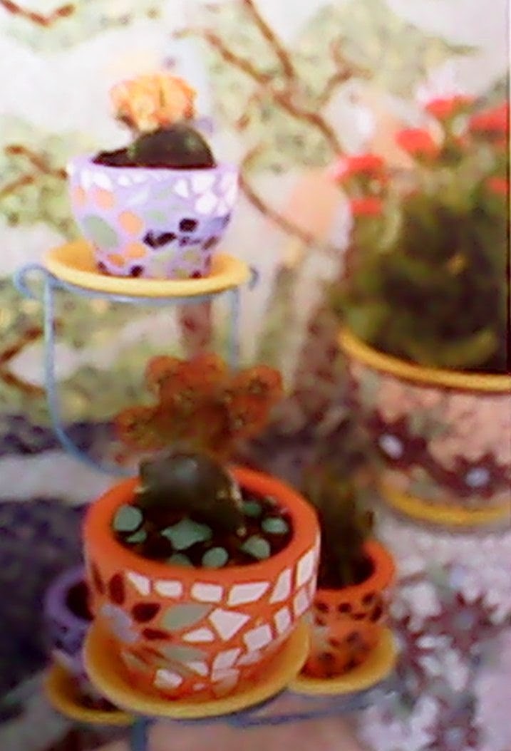 Gambar Membuat Pot Bunga Mozaik Keramik Mudah Dipraktekkan ...