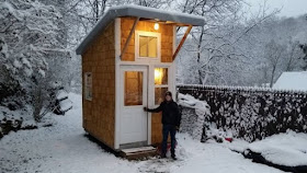 mini casa in legno