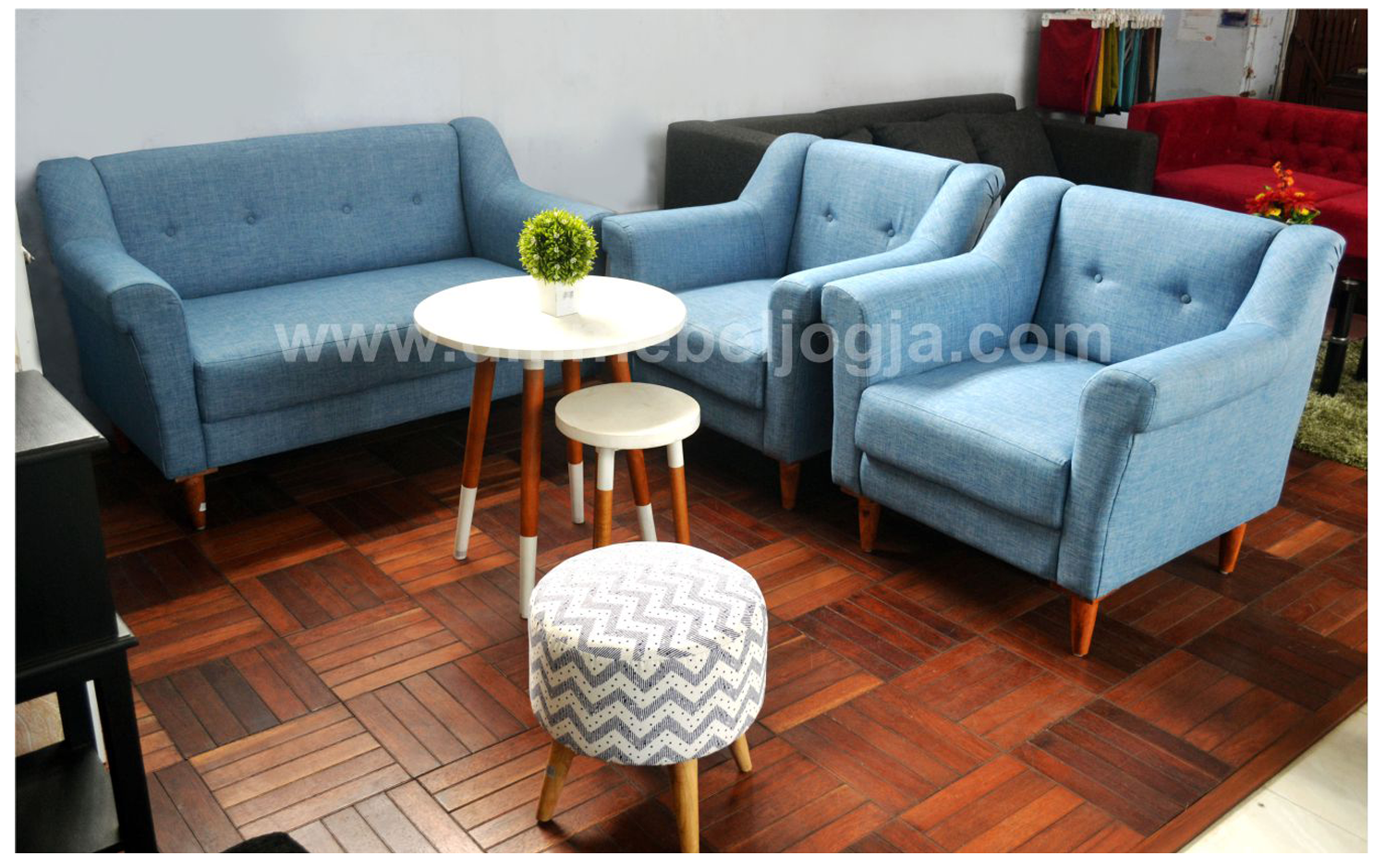 Jual Sofa  Minimalis  Murah  Jogja Brokeasshome com