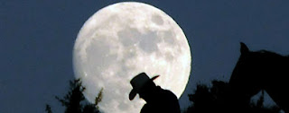 Rare New Year's Eve 'blue moon' to ring in 2010