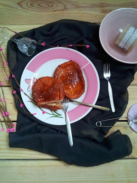 torrijas leche semana santa repostería frita sartén cuaresma azúcar canela tradicionales pascua desayuno merienda postre mamá sencillas ricas jugosas