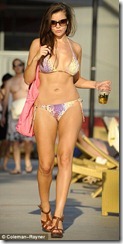 article-2036699-0DDAD24B00000578-145_306x617