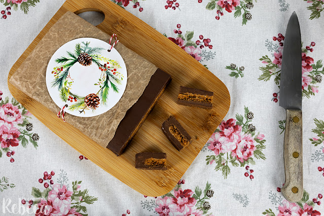 Turrón de chocolate con galletas caramelizadas