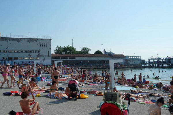 trieste plage gratuite lanterna