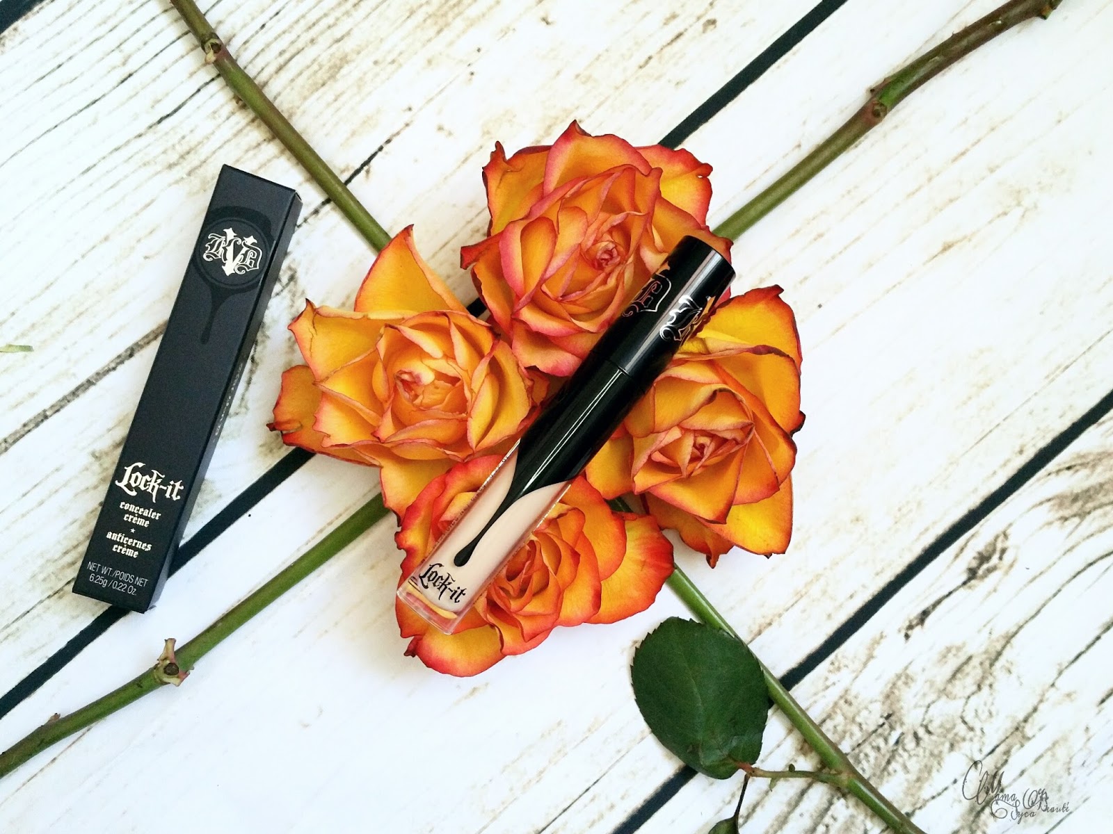 avis-lock-it-concealer-kat-von-d-france-mama-syca-beaute