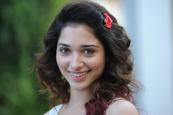 tamanna tamanna new spicy unseen pics